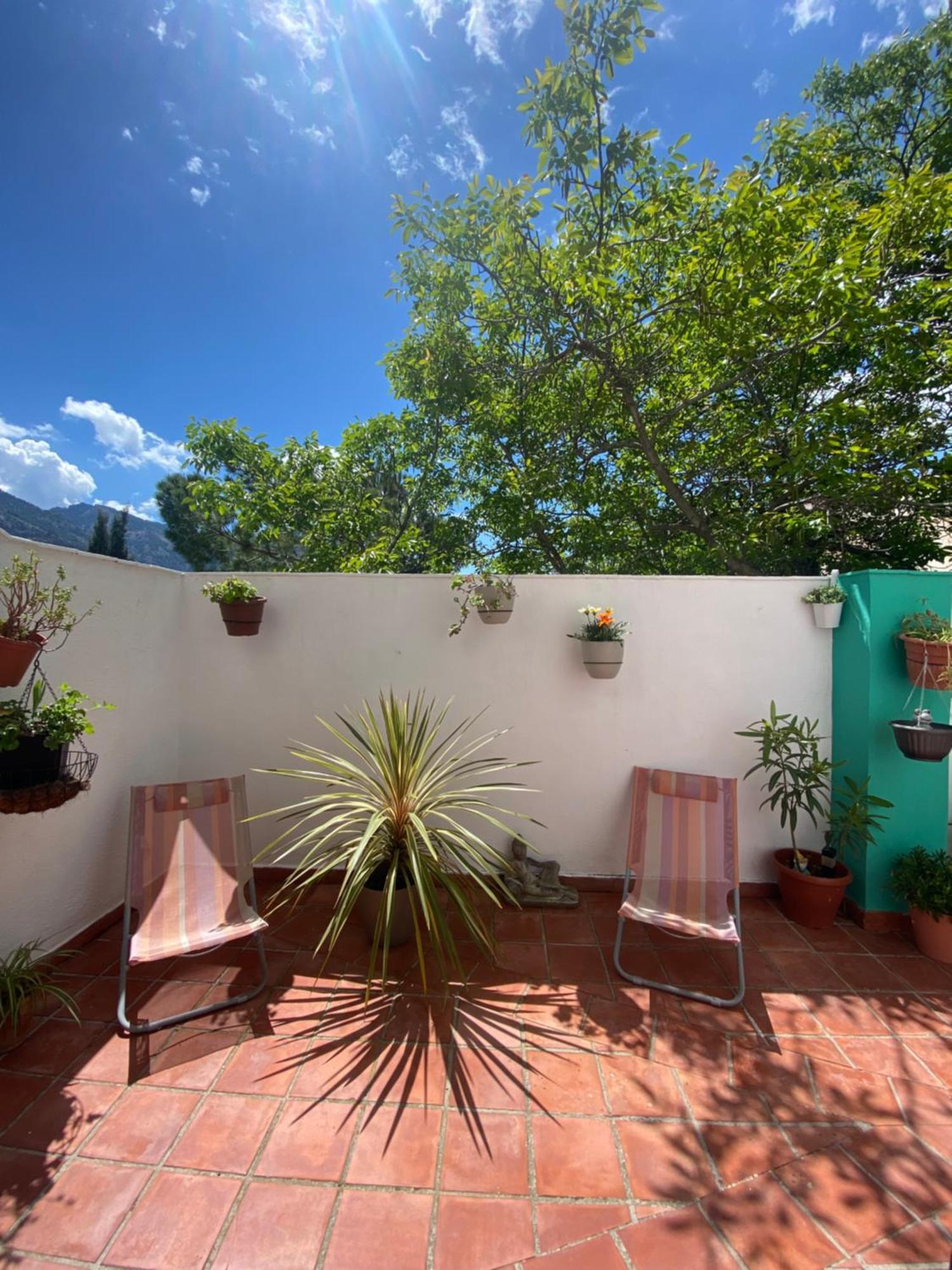 La Casa Del Buda Guejar Sierra Exteriör bild